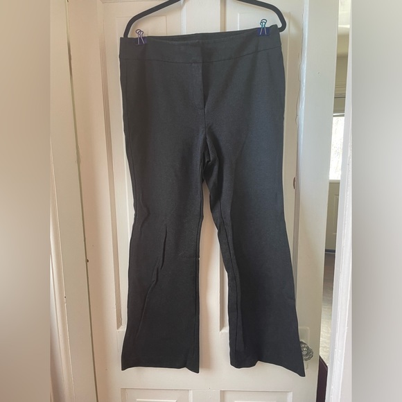 Talbots size 14 dress pants. Really comfy stretchy material - Picture 2 of 3